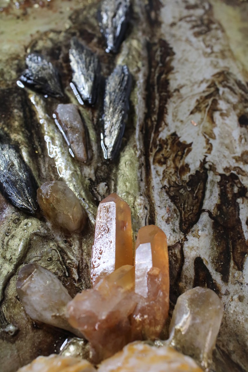 The Magic Mountain - Rock Crystal Composition