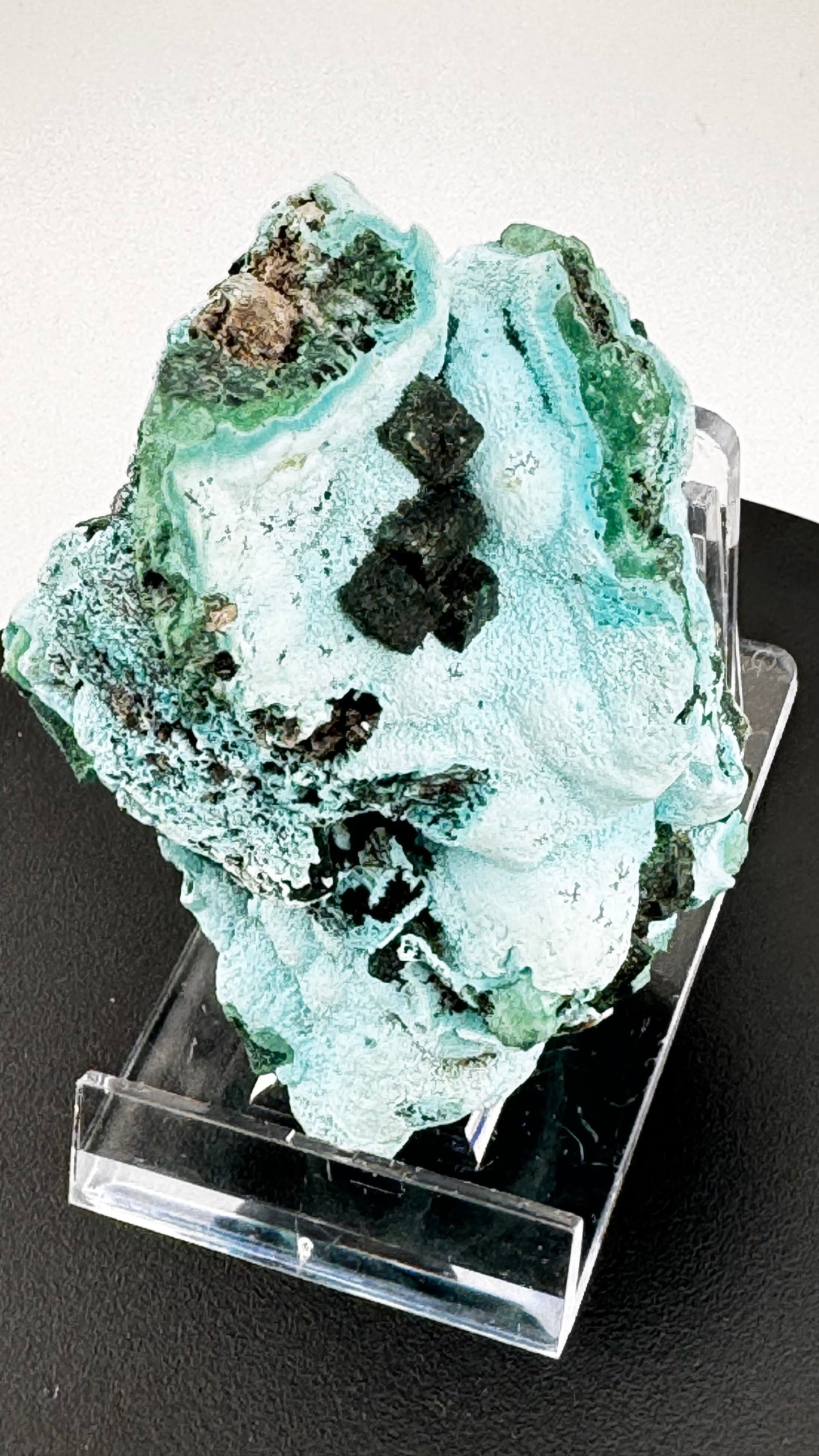 Chrysocolla with dioptase – Katanga region, Congo, 152g