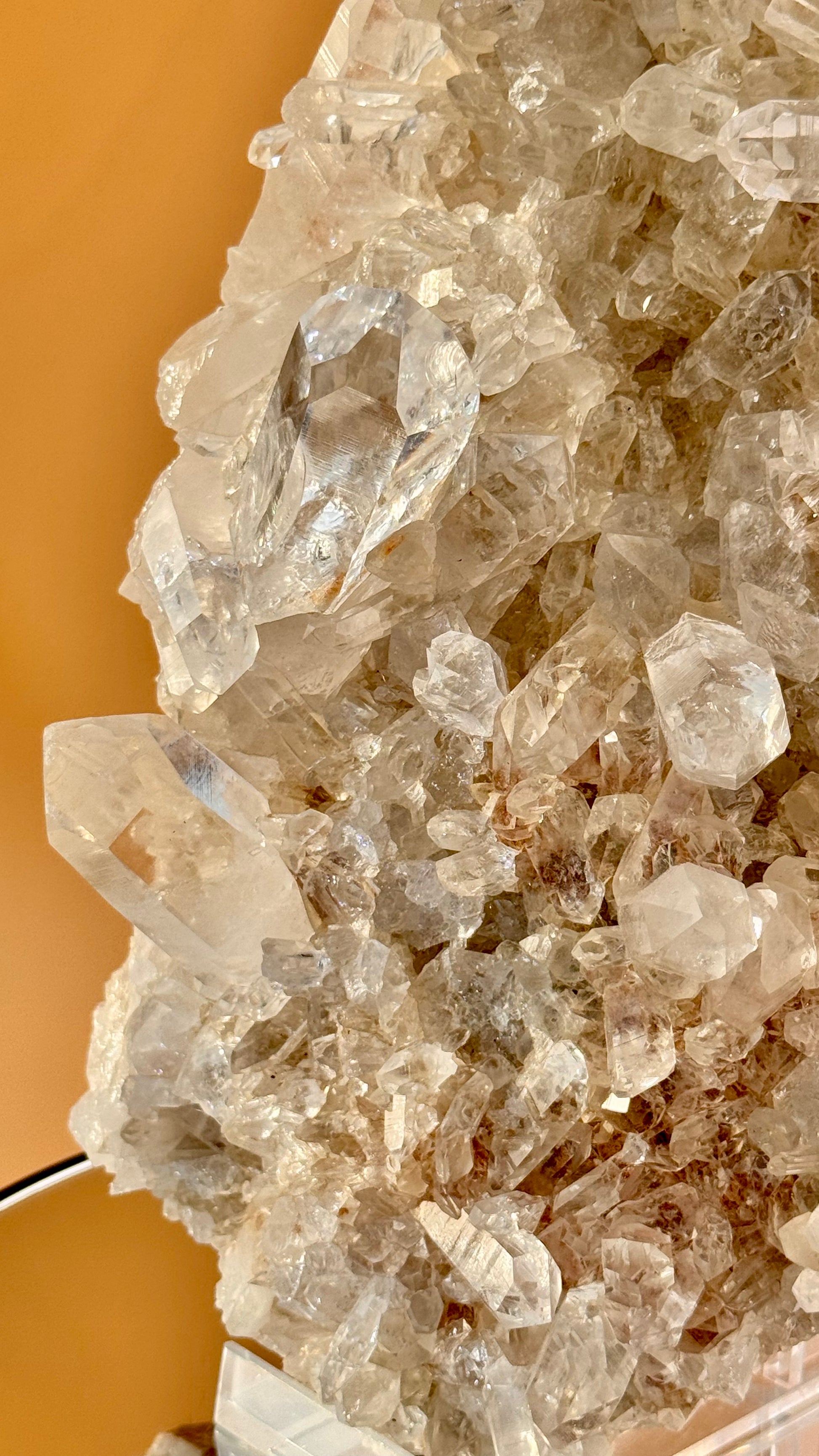 Bergkristall Himalaya 2,7 kg Detailansicht ausgeprägte Kristalle
